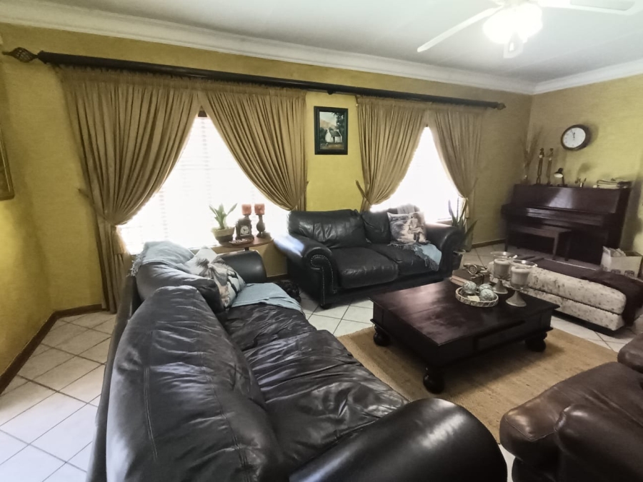 4 Bedroom Property for Sale in Cashan North West